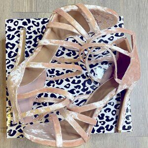 Pink Velvet heels size 9 pink velour blush heels
